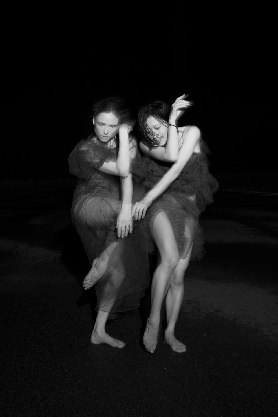 柿崎麻莉子×アリス・ゴドフリー-『Can_t-Sleeper』イメージ©Yuichiro-Noda.jpg