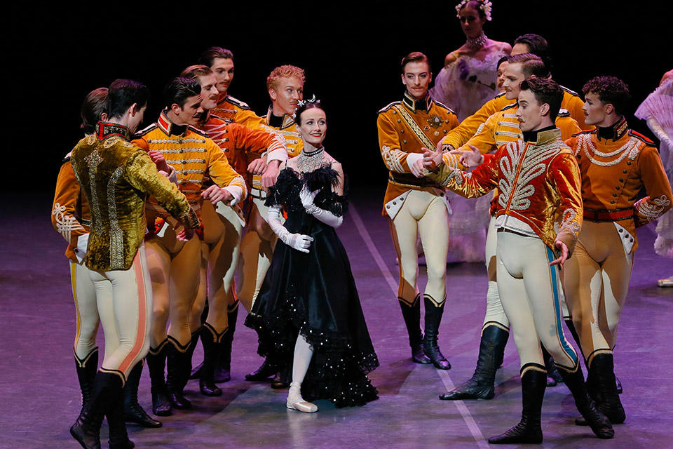 05TAB_The-Merry-Widow_Amber-Scott-and-Artists-of-the-Australian-Ballet_photo-Jeff-Busby.jpg