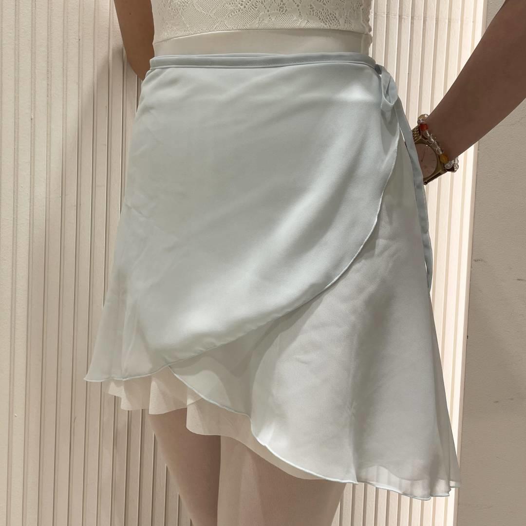 0716_staff_skirt4.jpg