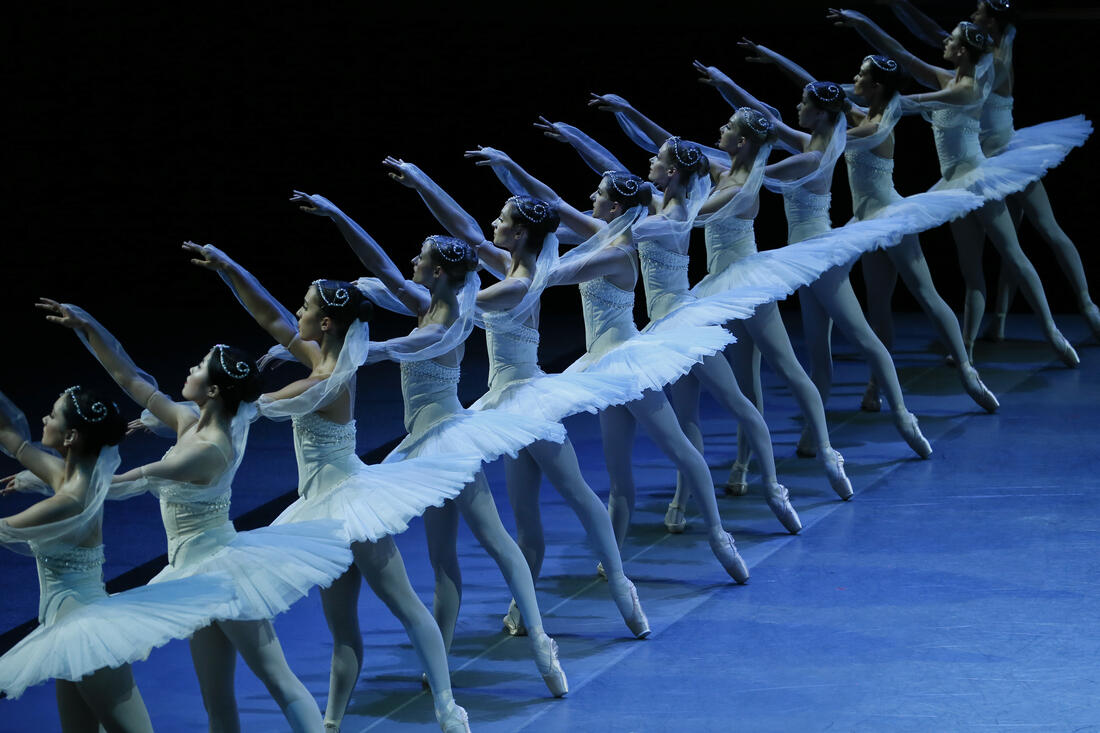 105_SUMMERTIME AT THE BALLET_photo Jeff Busby.jpg