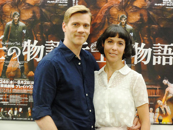 新しいキャストで帰ってきたウィル・タケット演出『兵士の物語』をアダム・クーパーとラウラ・モレーラが語る！