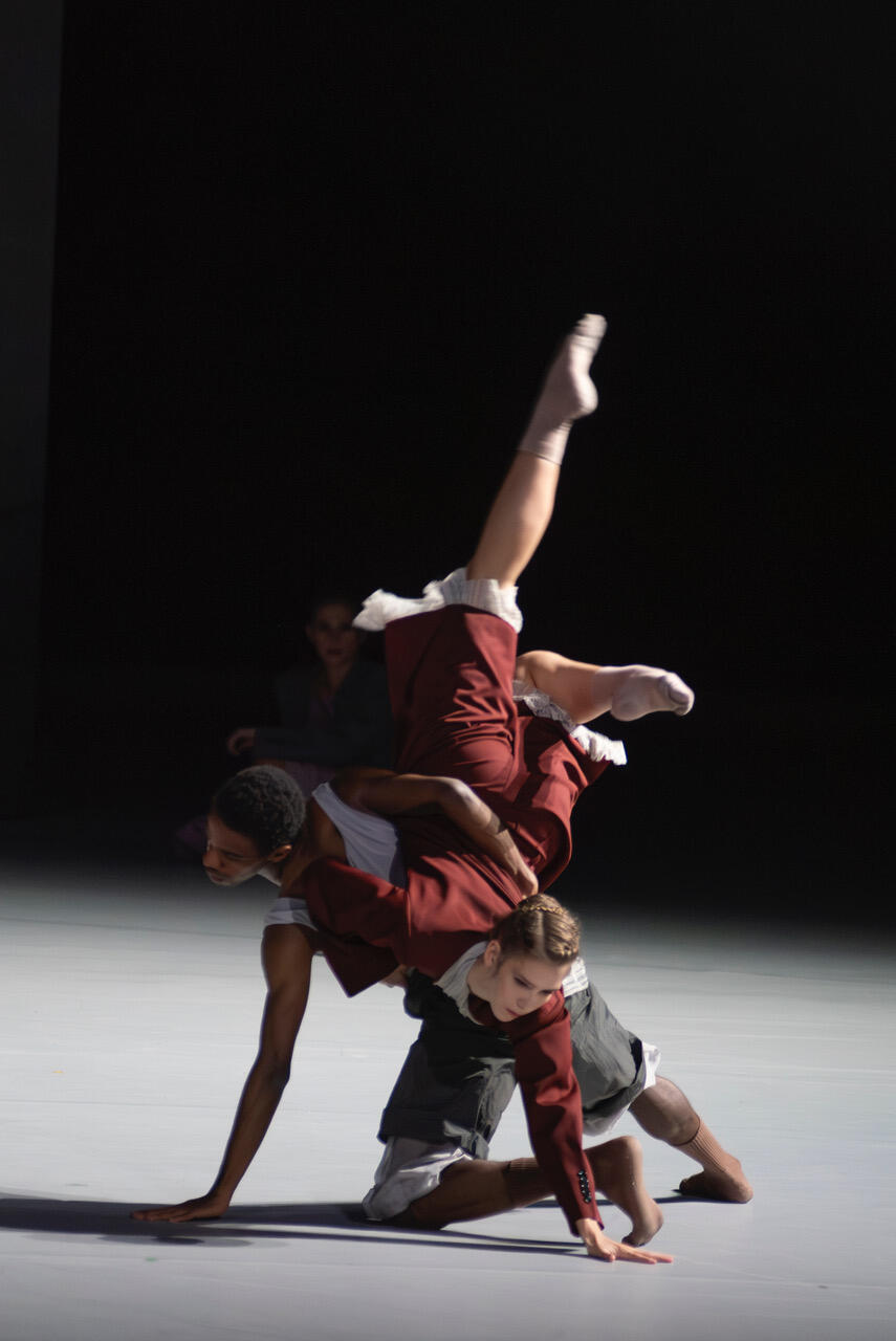 DRIFT WOOD (Imre et Marne Van Opstal) Eric Pinto-Cata et Marion Gautier de Charnacé © Benoî te Fanton OnP-25112803-14BF.jpeg