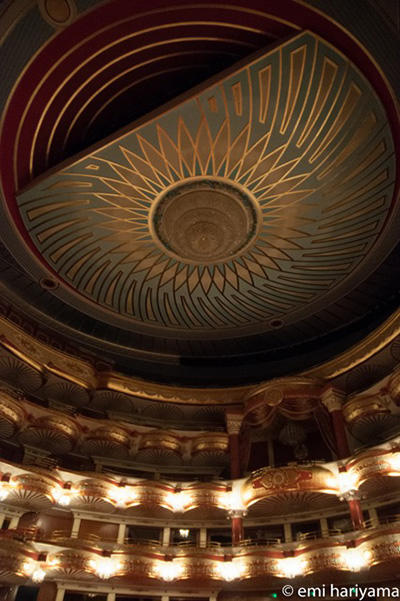 アスタナ、カザフスタンオペラ劇場