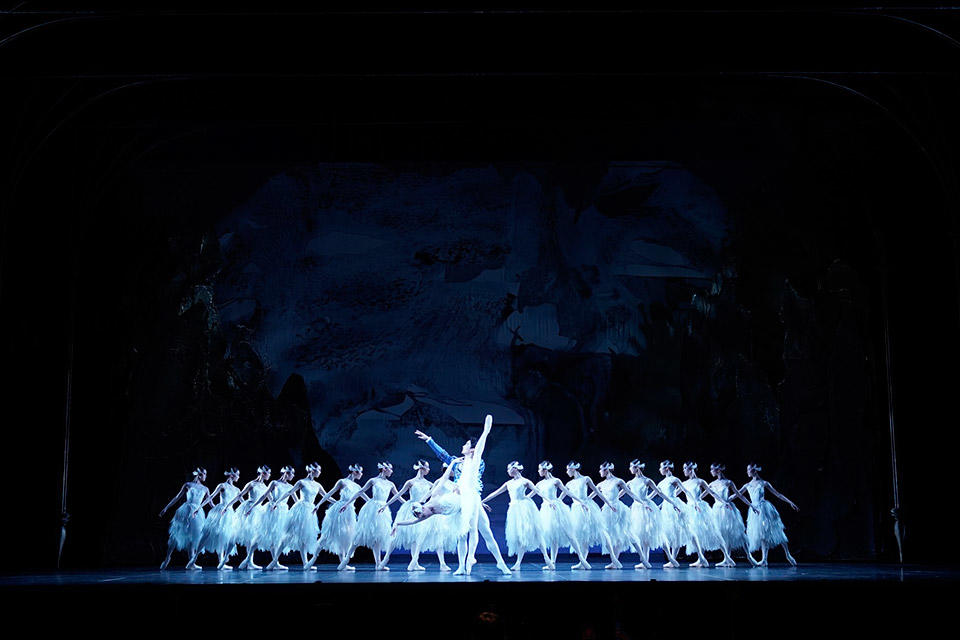 2021kballet_swan_03.jpg