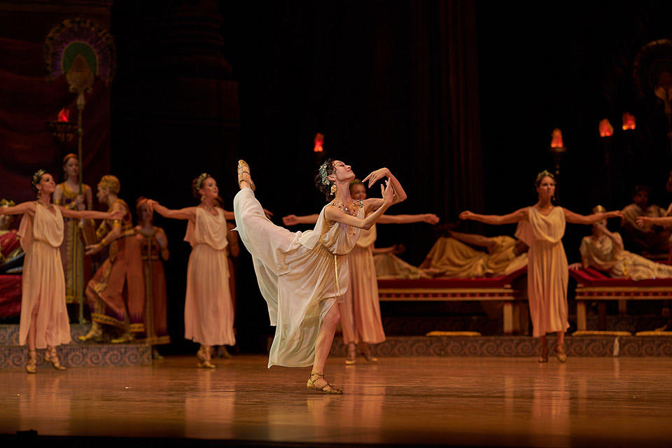 223Mariinsky02_08.jpg