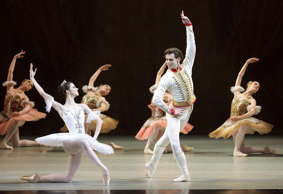 223Mariinsky03_04.jpg