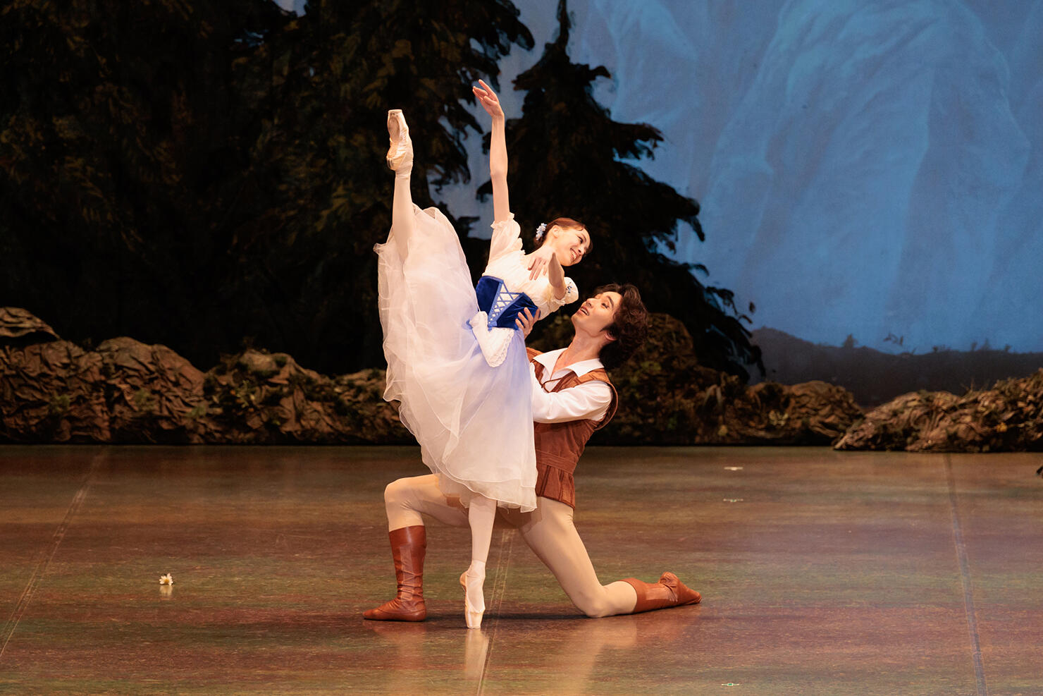 25-0516_Giselle_1039_124_photo_Shoko-Matsuhashi.jpg