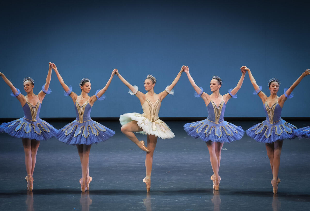 28667-Maria-Helena_Buckley-THEME-ET-VARIATIONS--Balanchine--Roxane-Stojanov--c-Maria-Helena-Buckley_OnP-7696-1600px.jpeg