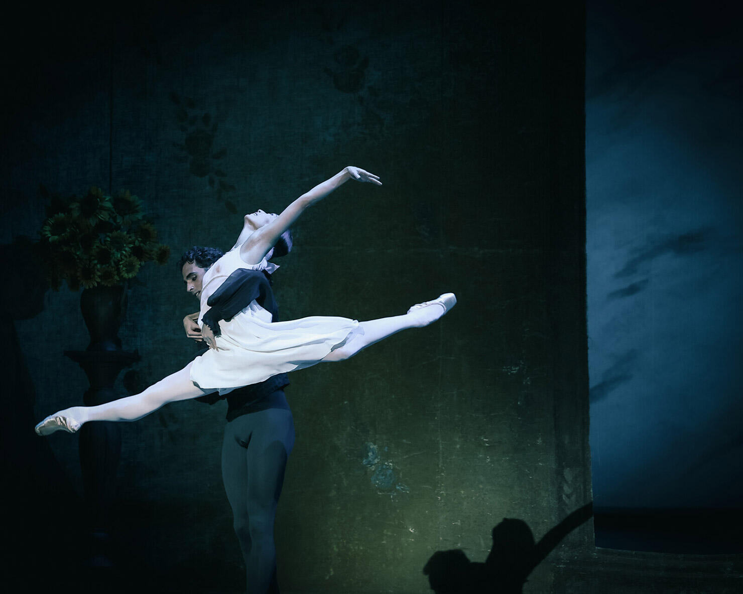 _OPB-Onéguine.-Hannah--6.-C-Maria-Helena-Buckley.-----Hannah-O-Neill-Florent-Melac.jpg