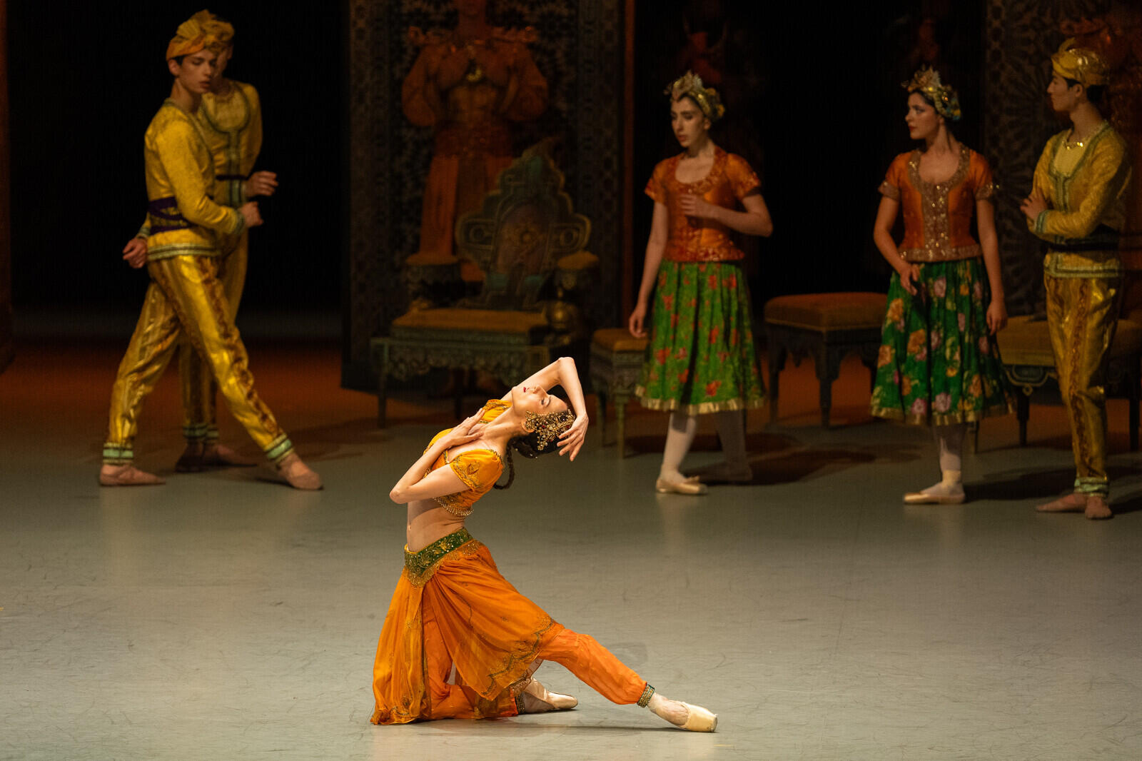 31052-Yonathan_Kellerman___OnP-LA-BAYADERE--Rudolf-Noureev---HBourdon--c-YKellerman-OnP-1528-1600px.JPG