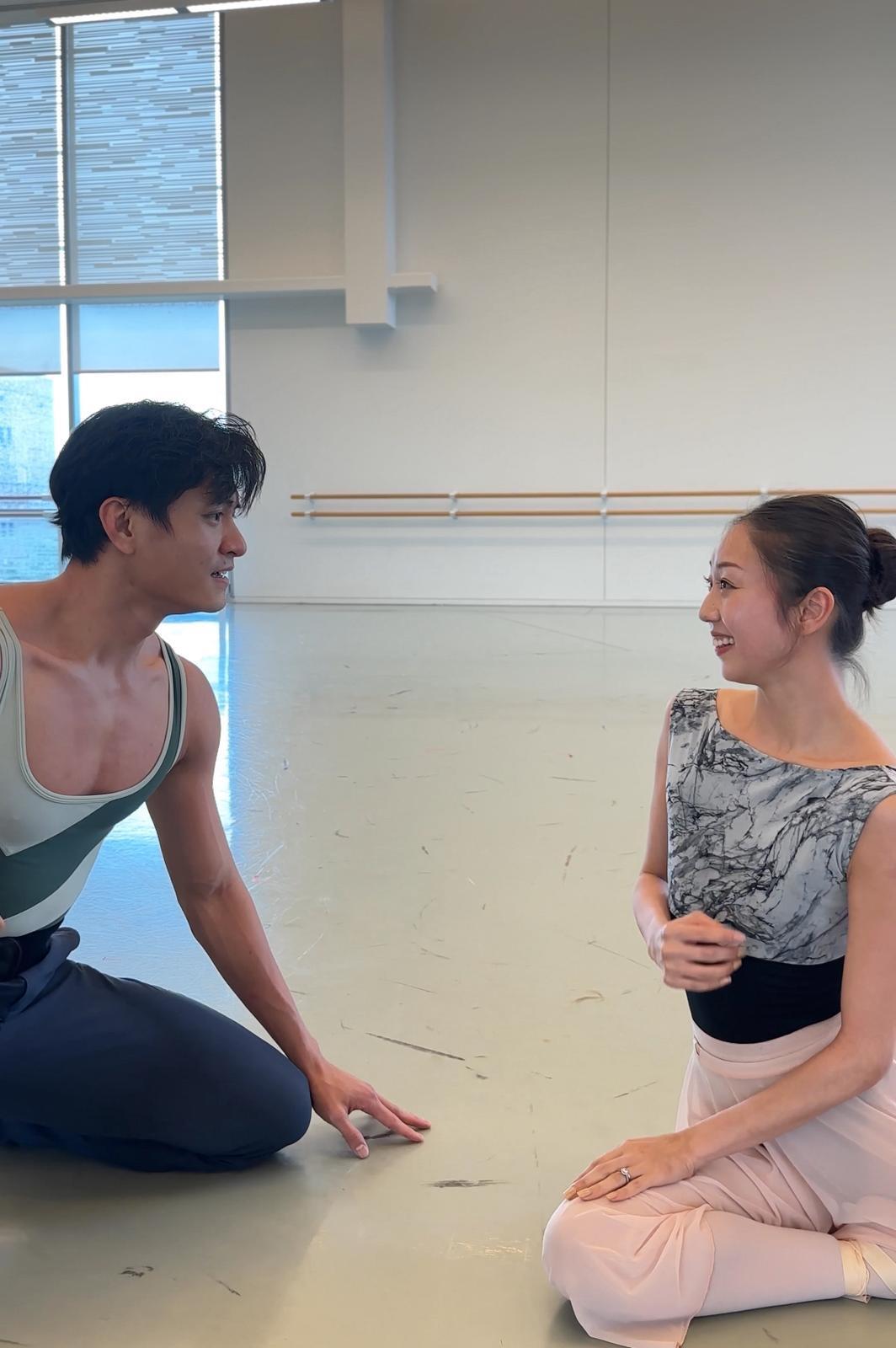 Aoi Fujiwara and Chun Wai Chan(Rehearsing Cinderella by Stanton Welch)