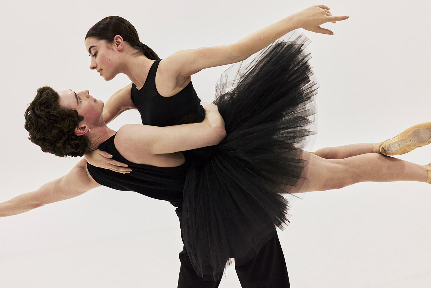 3734330-TAB-Lilla-Harvey_Benjamin-Garrett-Credit_Pierre-Toussaint-2025-copy.jpg