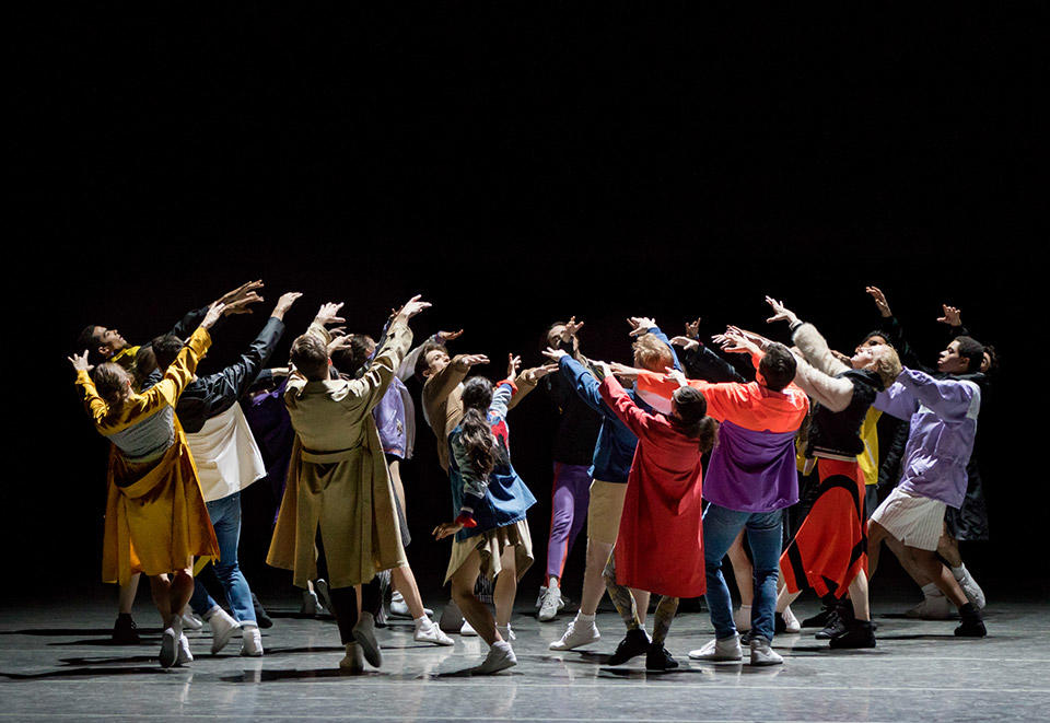 3New-York-City-Ballet-in-Justin-Peck's-The-Times-Are-Racing.-Photo-Credit-Paul-Kolnik.jpg