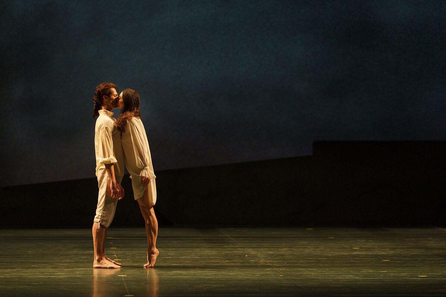 【サブ①】LEPARC2021_YKELLERMAN_0309_S0711-Le-Parc_Angelin-Preljocaj_Alice-Renavand-et-Mathieu-Ganio-(c)-Yonathan-Kellerman-OnP.jpg