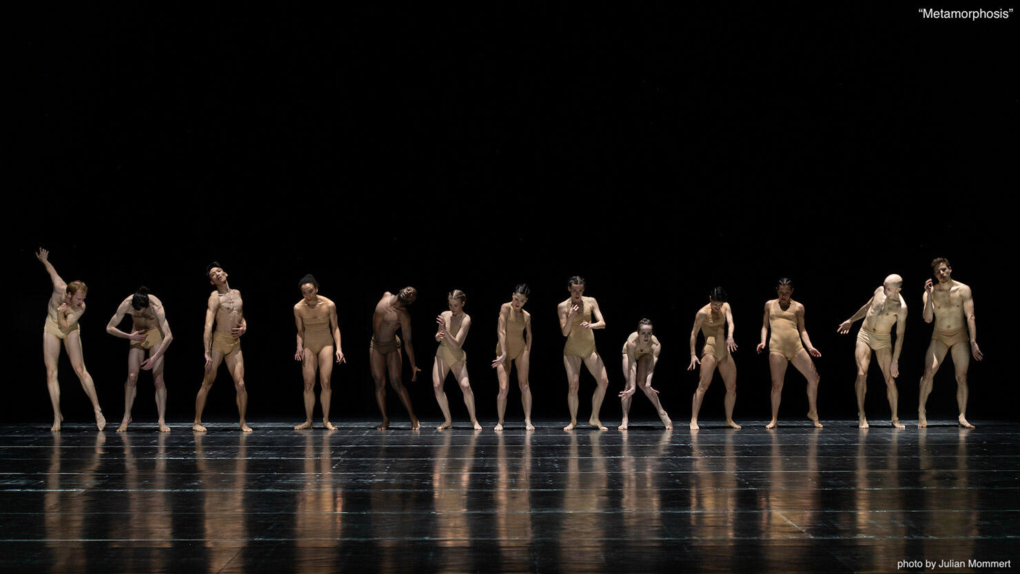 Saburo-Teshigawara_VERWANDLUNG_Metamorphose_Ballett-Basel_photograph-by-©Julian-Mommert_20240320_JCM_3975.jpg