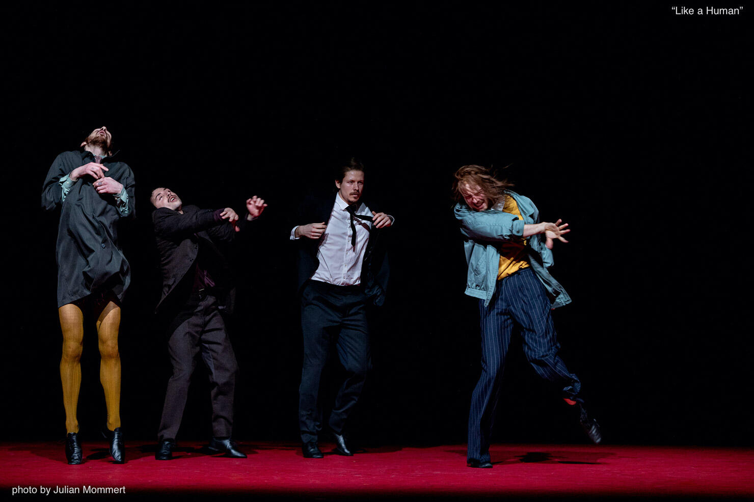 Saburo-Teshigawara_VERWANDLUNG_Like-a-Human_Ballett-Basel_photograph-by-©Julian-Mommert_20240320_JCM_5085.jpg