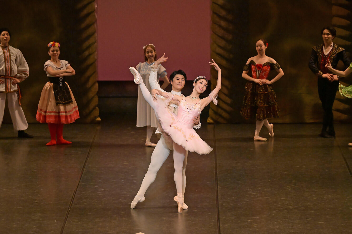J-Tamaki-Ballet-Concert-「胡桃割り人形より第3幕お菓子の国」 撮影:テス大阪.jpg