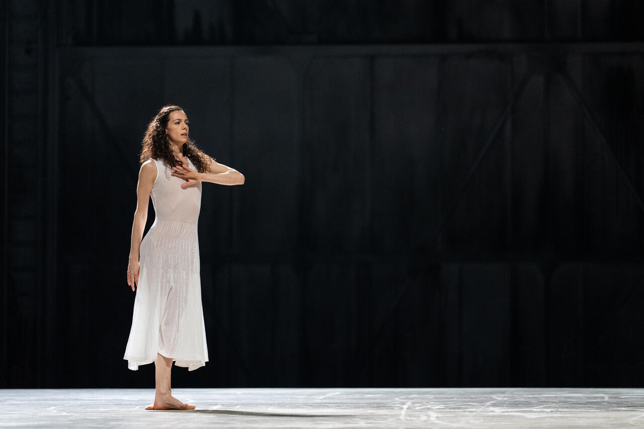 PIT (Bobbi Jene Smith, Or Schraiber), Laure ne Lévy (c) Yonathan Kellerman OnP-1725.jpeg