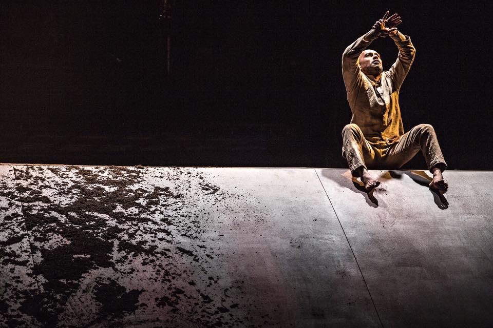 Akram Khan in XENOS (C)Jean-Louis Fernandez.jpg