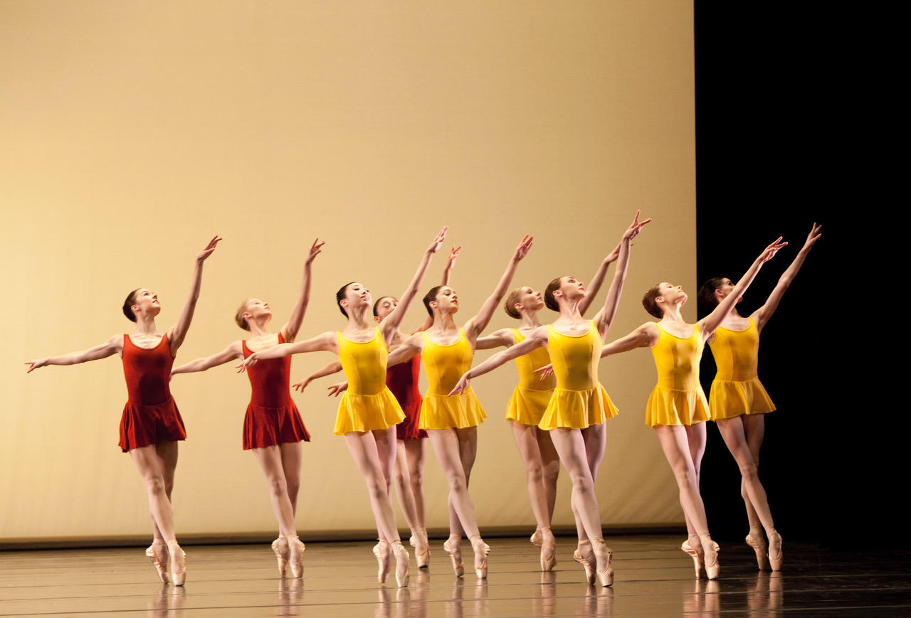 Artists of The Royal Ballet in Concerto (c) Johan Persson ROH 2010.jpeg