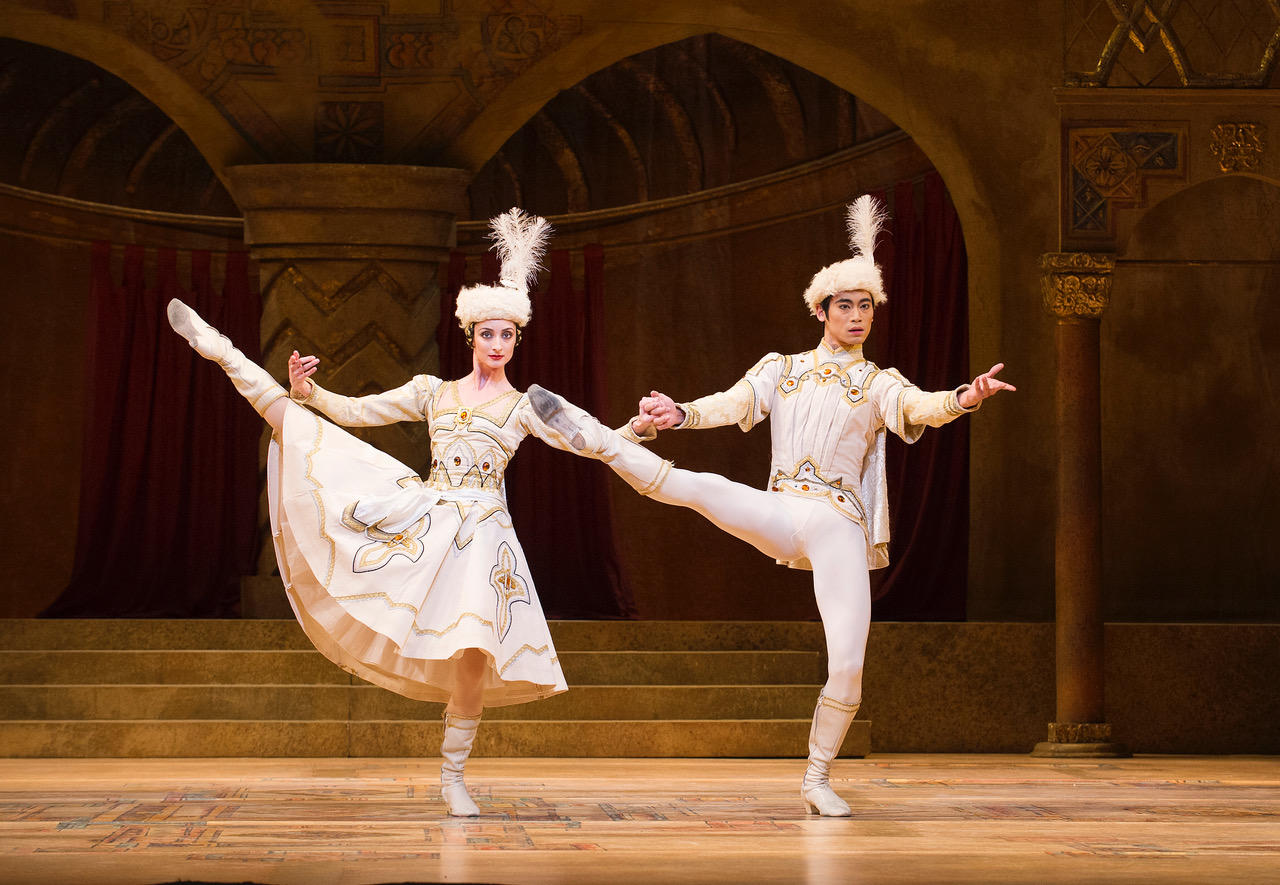 Christina Arestis and Ryoichi Hirano in Raymonda Act III. Photo Tristram Kenton, courtesy ROH.jpeg