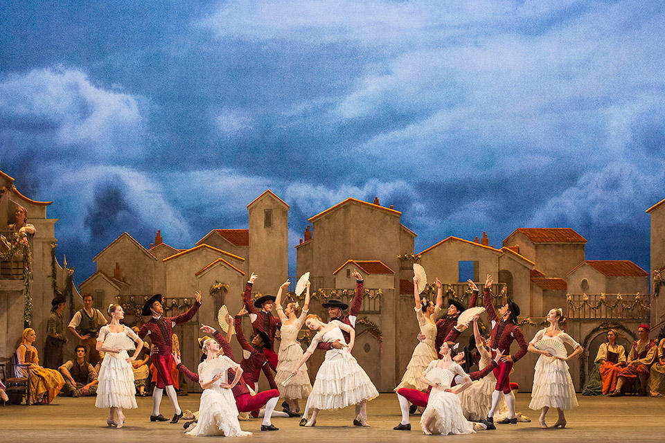 DON-QUIXOTE.-Artists-of-The-Royal-Ballet-in-Don-Quixote-(c)-ROH-Johan-Persson-(2013).jpg