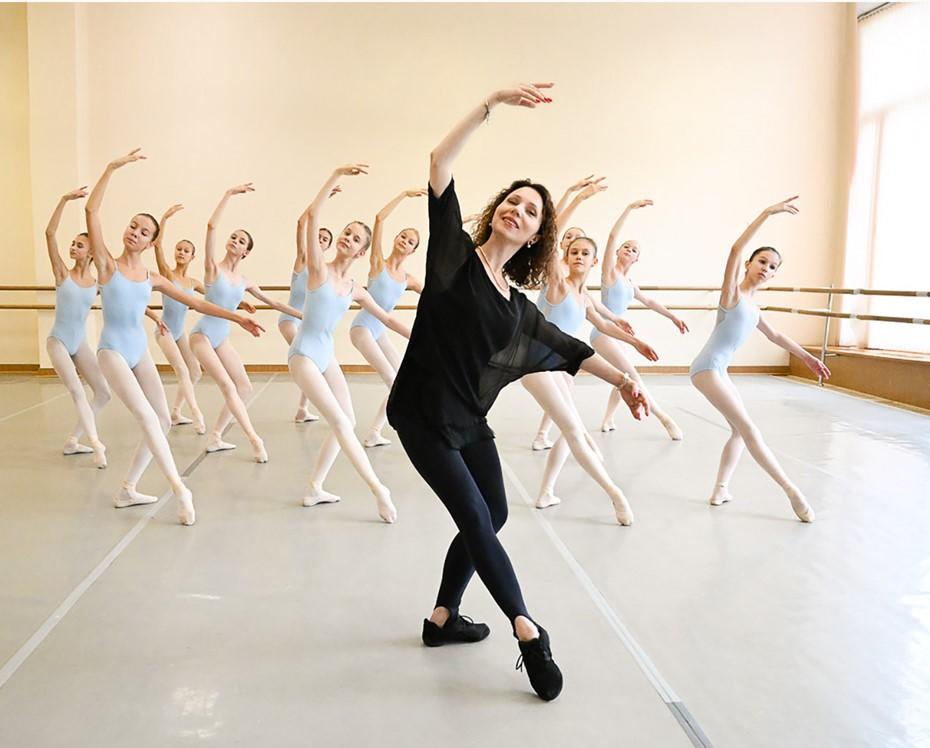 IMG_Bolshoi Ballet Academy_002.jpg