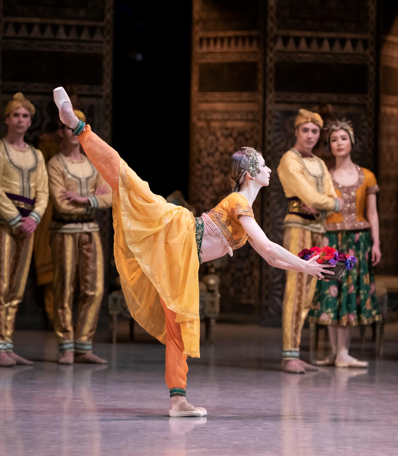 Julien_Benhamou___Opera_national_de_Paris-La-Bayadere--Rudolf-Noureev--Myriam-Ould-Braham--Nikiya---c--Julien-Benhamou-OnP_DSC3168_-1600px.JPG