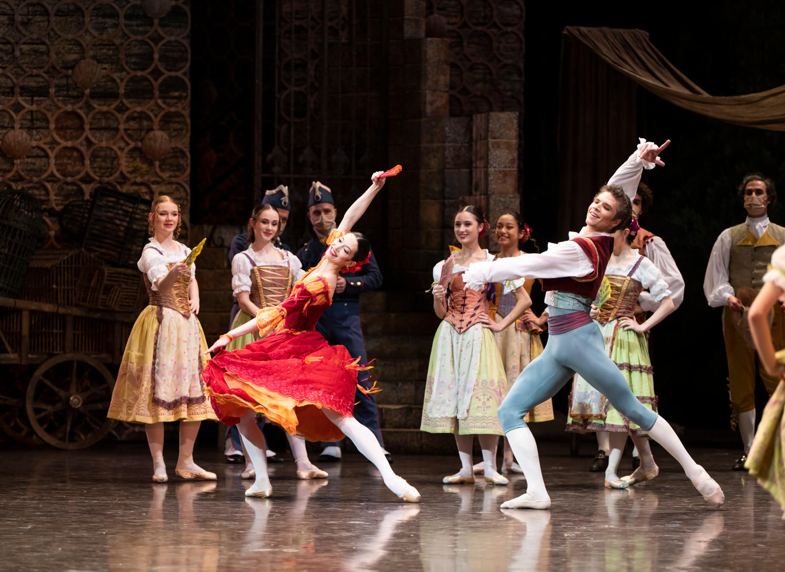 Julien_Benhamou___Opera_national_de_Paris-_62Z2251_DON-QUICHOTTE_Rudolf-Noureev_-Hannah-O-Neill--Kitri--Mathieu-Contat--Basilio---c--Julien-Benhamou-OnP-1600px.JPG