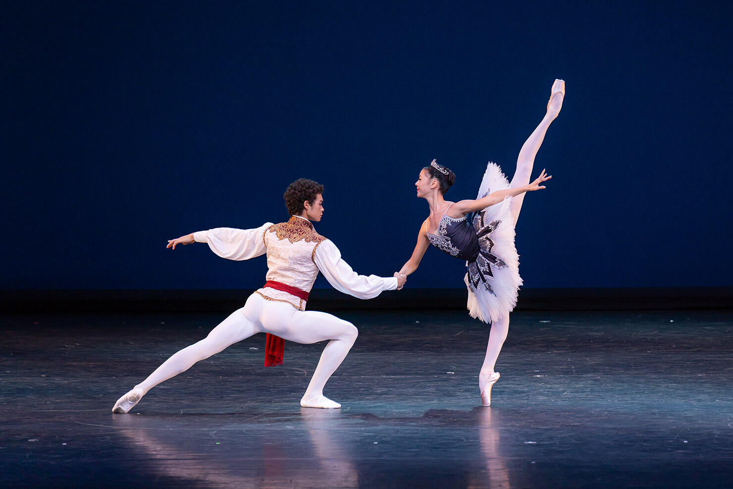 Le-Corsaire-Grand-Pas-de-trois--1.jpg