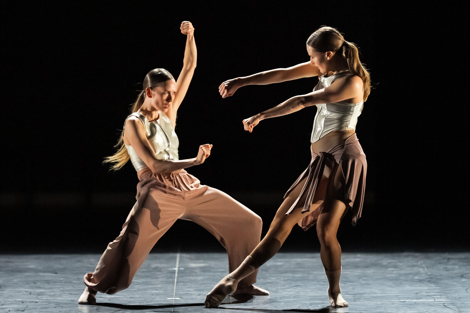 OPB  ARENA 6. Caroline Osmont. Ida Viikonkovski  c Yonathan Kellerman 1600px.JPG