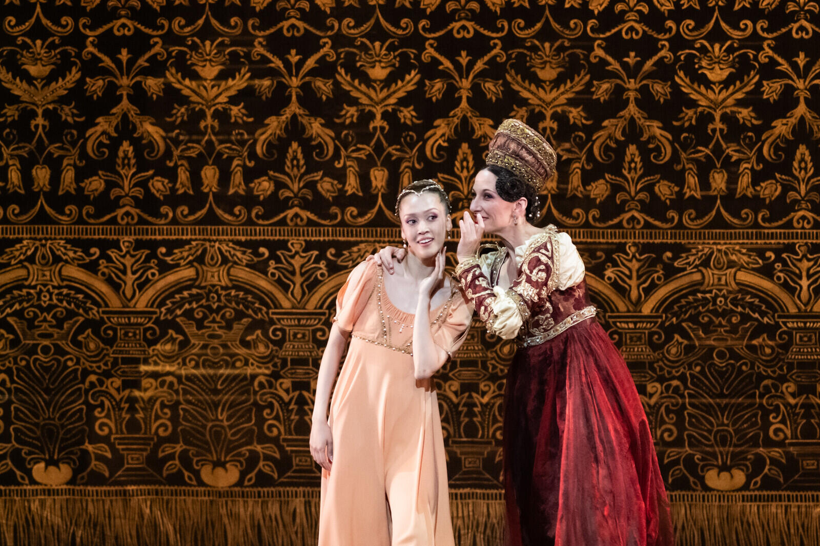 OPB Romeo et Juliette Clara Antoine 4 Clara Dayanova   C Julien Benhamou.JPG