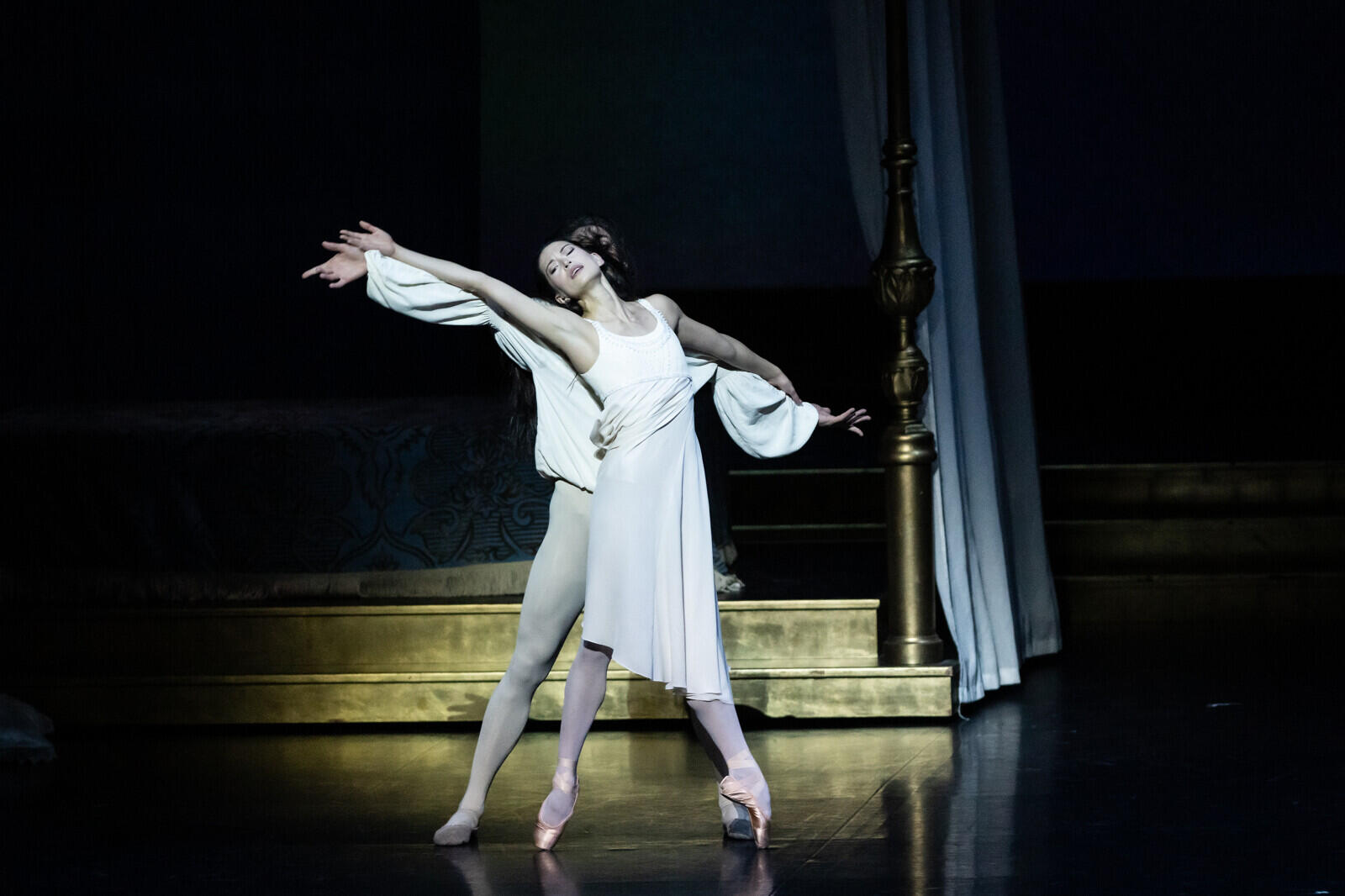 OPB Romeo et Juliette Hana Milo 3 Hana  Milo C Julien Benhamou.JPG