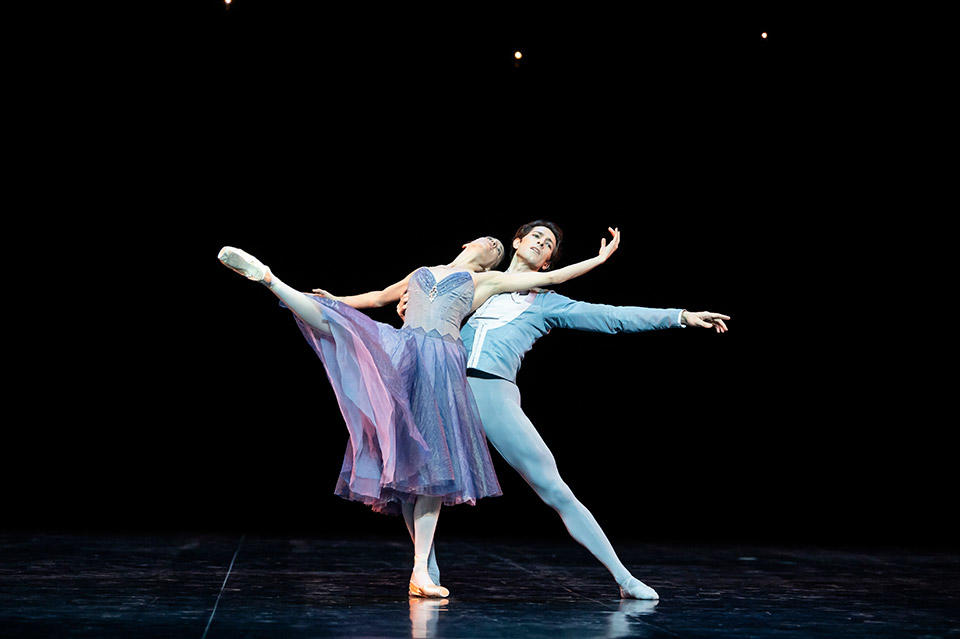 OPB-gala-Ludmila-Pagliero--Mathieu-Ganio-In-th-Night-1er-pas-de-deux-Robbins.jpg