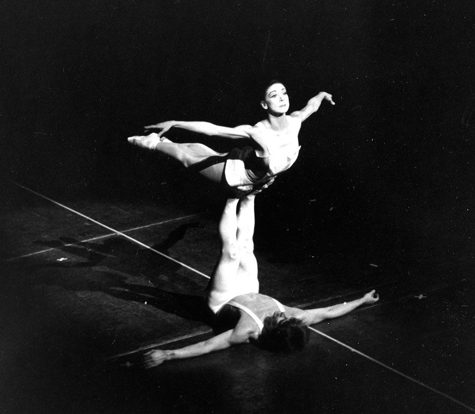 PARADISE-LOST-Rudolf-Nureyev-and-Margot-Fonteyn,-The-Royal-Ballet-at-the-Royal-Opera-House,-London,-UK,-Dress-Rehearsal,-February-1967.-Credit-G.B.L.-Wilson,-Royal-Academy-of-Dance,-ArenaPAL.jpg