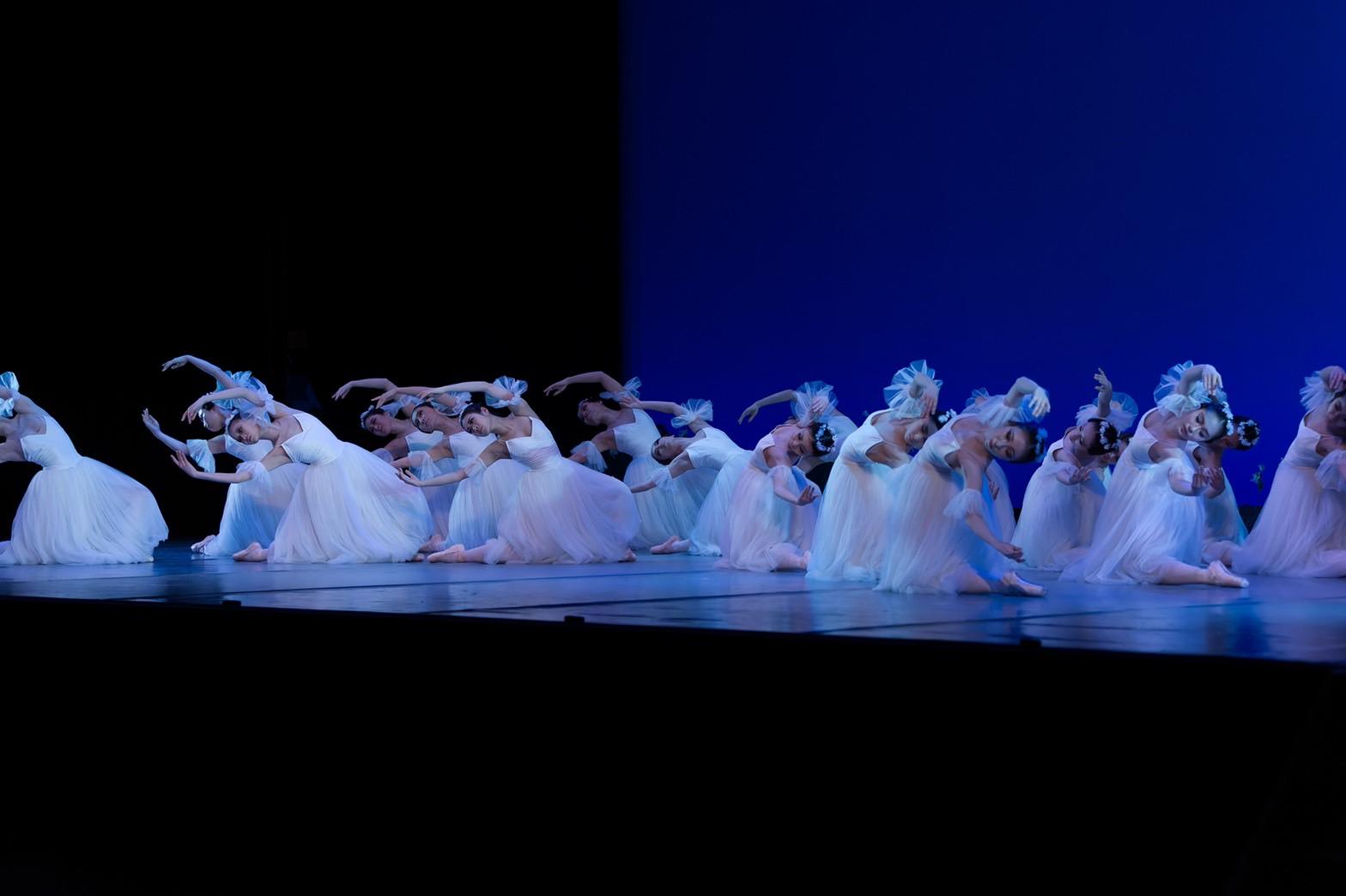 『ジゼル』第２幕　撮影：BalletGenic 高須佑治