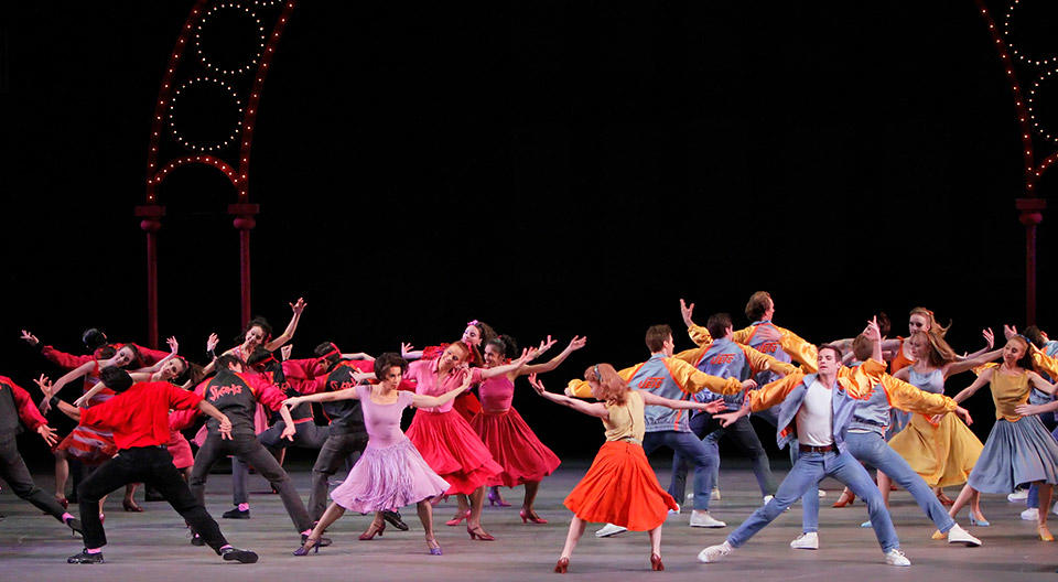 The-Company-in-Jerome-Robbins'-West-Side-Story-Suite.-Photo-Credit-Paul-Kolnik.jpg