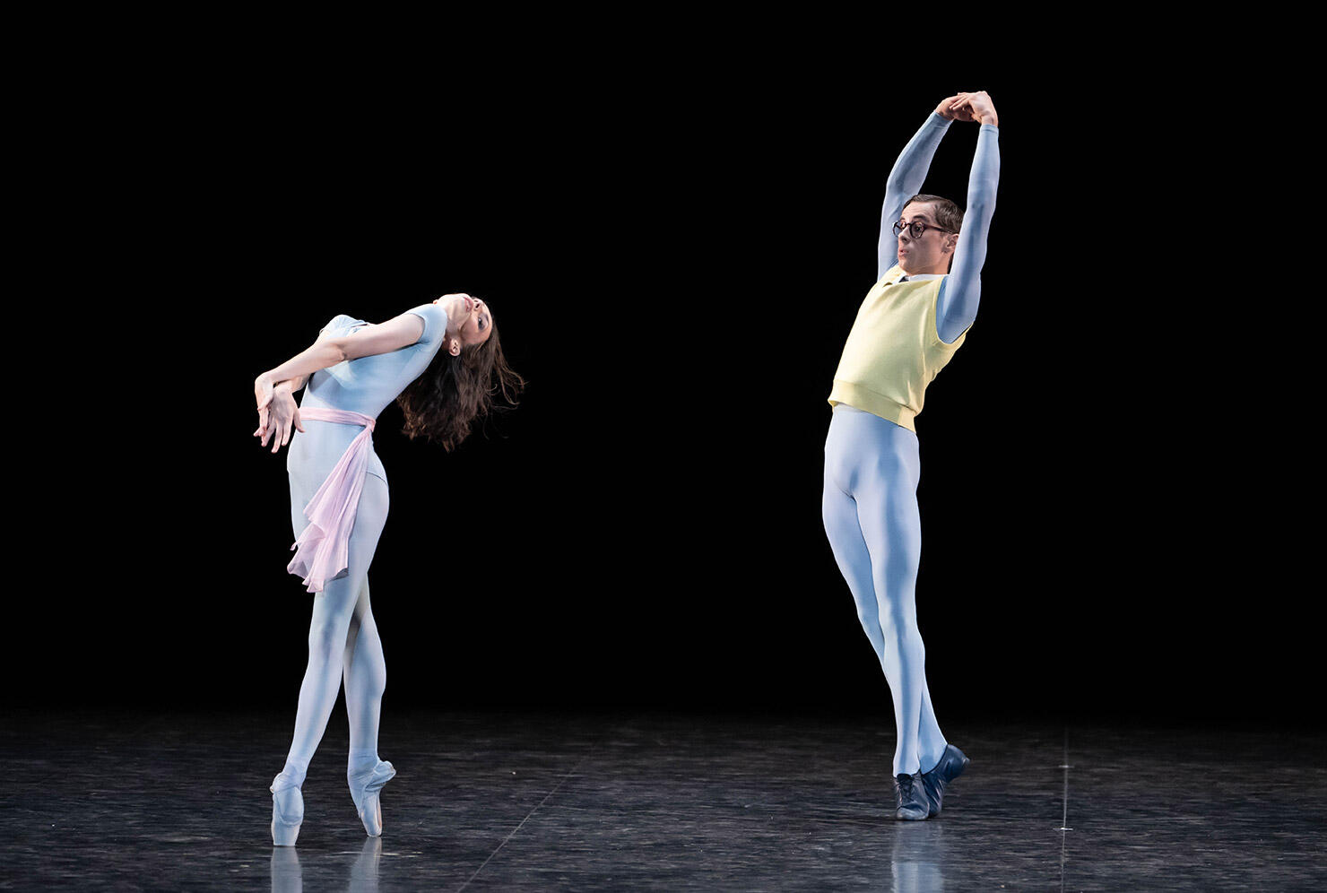 The-Concert-(Jerome-Robbins)-Bleuenn-Battistoni-Remi-Singer-Gassner-_Z9Z6809_-(c)-Julien-Benhamou-OnP.jpg
