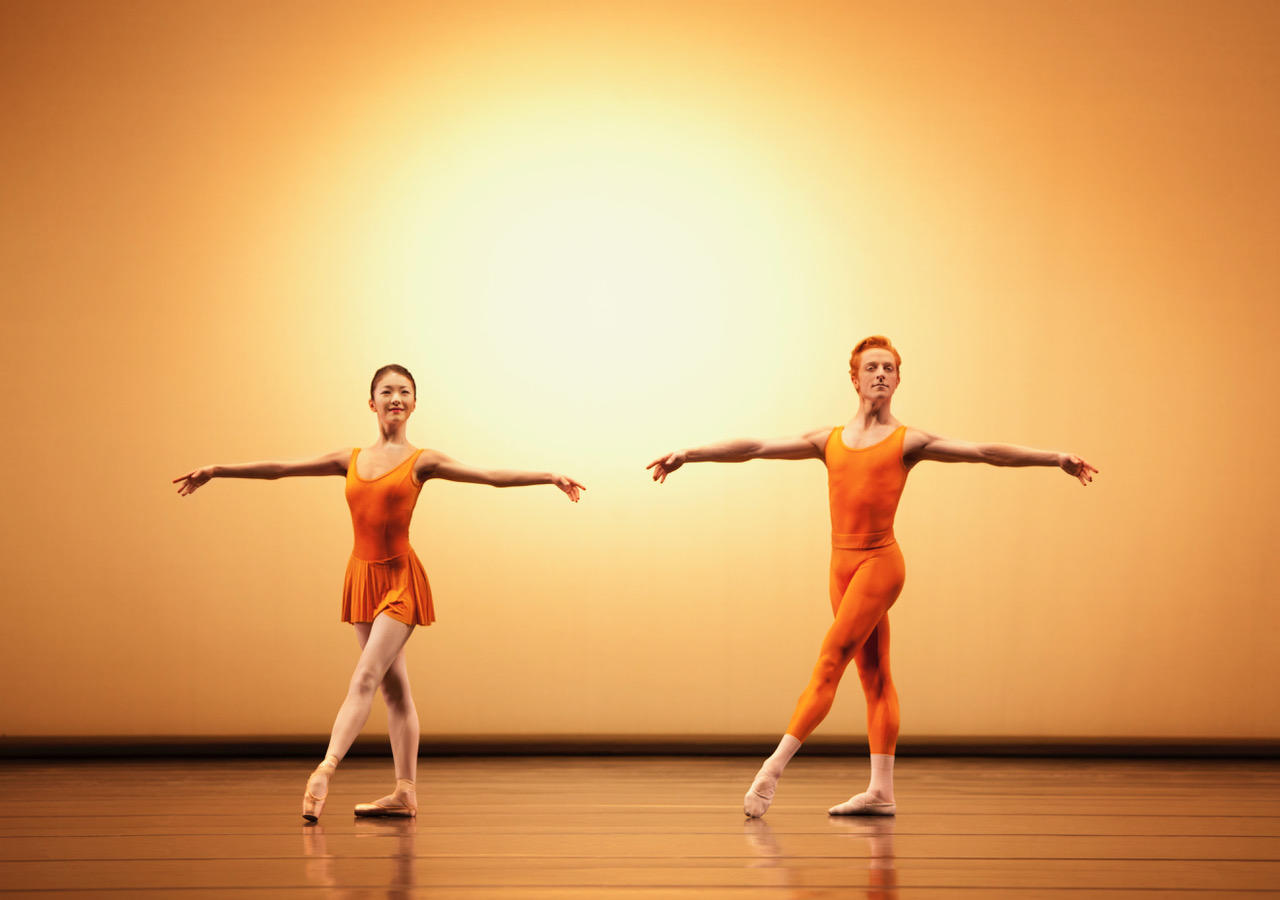 Yuhui Choe and Steven McRae in Concerto (c) Johan Persson ROH 2010.jpeg