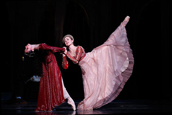 Houston Ballet Karina González & Jessica Collado Photo by Jeff Busby