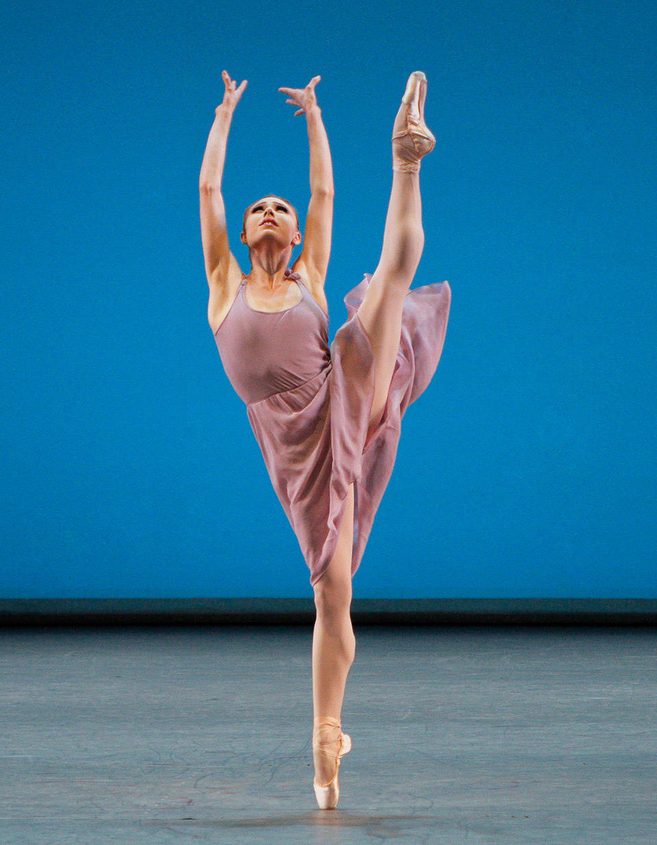 Sara-Mearns-in-Jerome-Robbins'-Dances-at-a-Gathering.-Photo-credit-Paul-Kolnik.jpg