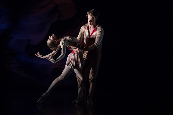 "Scent of Love" Amanda McGuigan & Christopher Rodgers-Wilson Photo by Daniel Boud