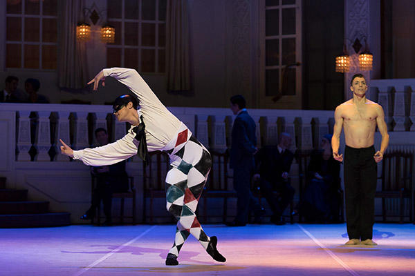 オーストラリアバレエ団『ニジンスキー』 AB "Nijinsky" Chengwu Guo & Kevin Jackson, photo by Wendell Teodoro