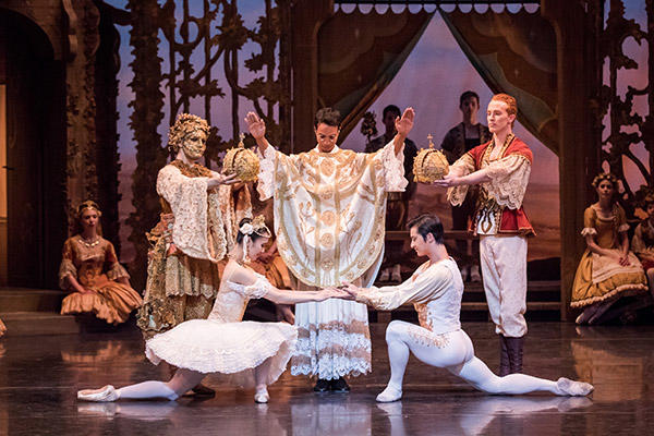 AB "Coppélia" Ako Kondo & Chengwu Guo, photo by Daniel Boud