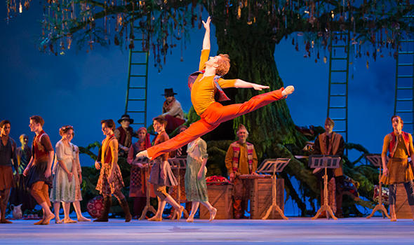 Royal Ballet act 2. Steven McRae (c) ROH　Johan Persson