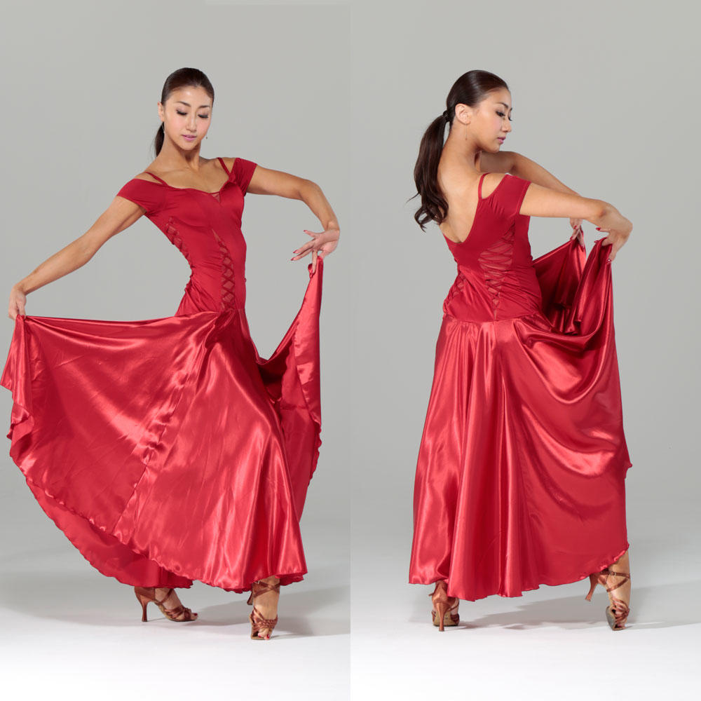 athlete_2019ss_lady004.jpg