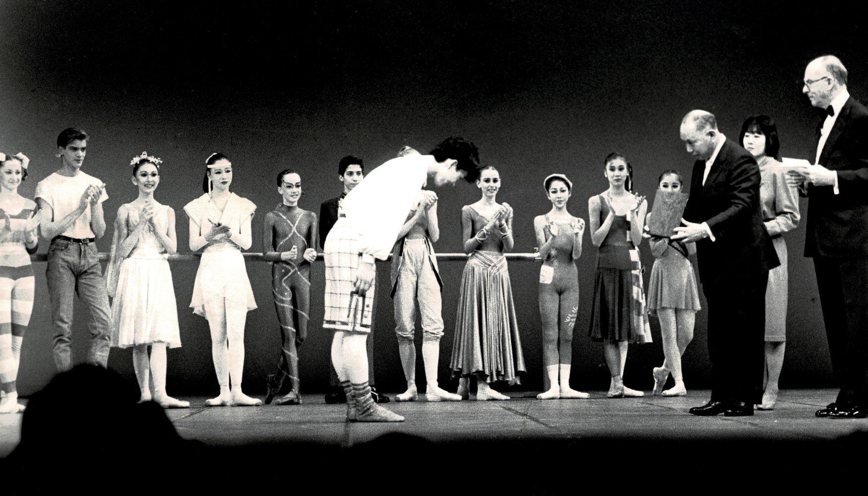 熊川氏授賞式 © Francette Levieux Prix de Lausanne