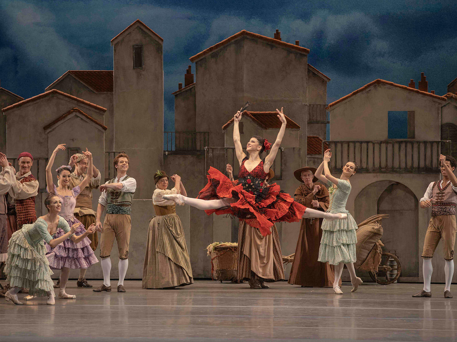 【メイン】Mayara-Magri-as-Kitri-in-Don-Quixote-©2019-ROH.-Ph-by-Andrej-Uspenski-F57A4857_R.jpg