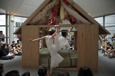 愛知県美術館の「愉しき「家」」展関連企画＜息づく家＞