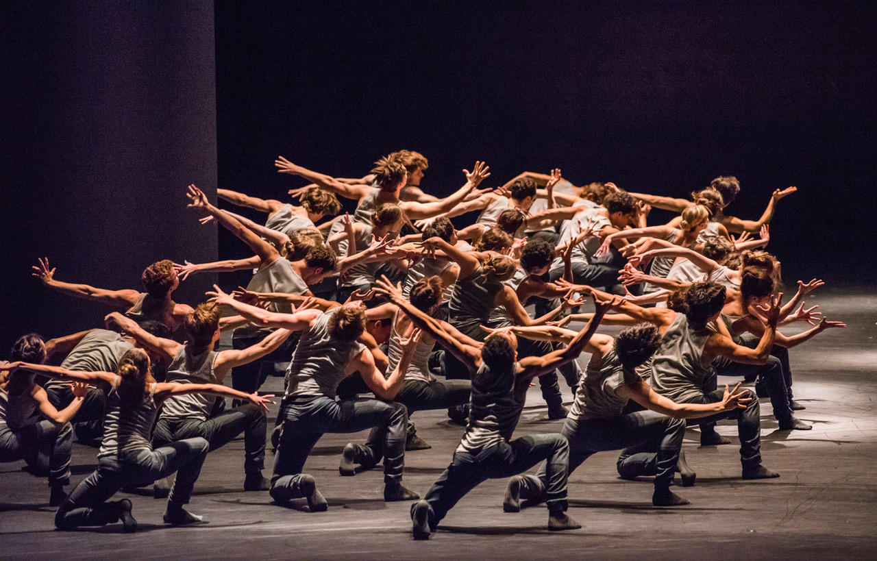 Flight Pattern. Artists of The Royal Ballet. ©ROH, 2017. Photographed by Tristram Kenton.jpeg